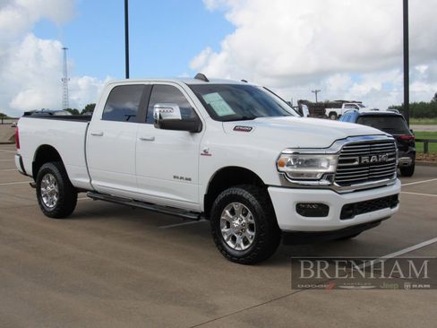 Used 2024 RAM 2500 Laramie w/ Safety Group AWD/4WD image 8