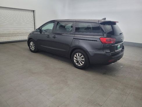 Used 2019 Kia Sedona LX FWD image 3
