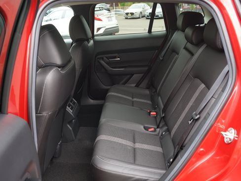 Certified 2025 MAZDA CX-50 AWD 2.5 S w/ Weather Package image 18