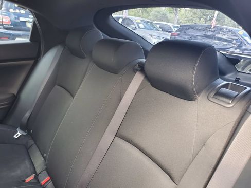 Used 2017 Honda Civic Sport image 12