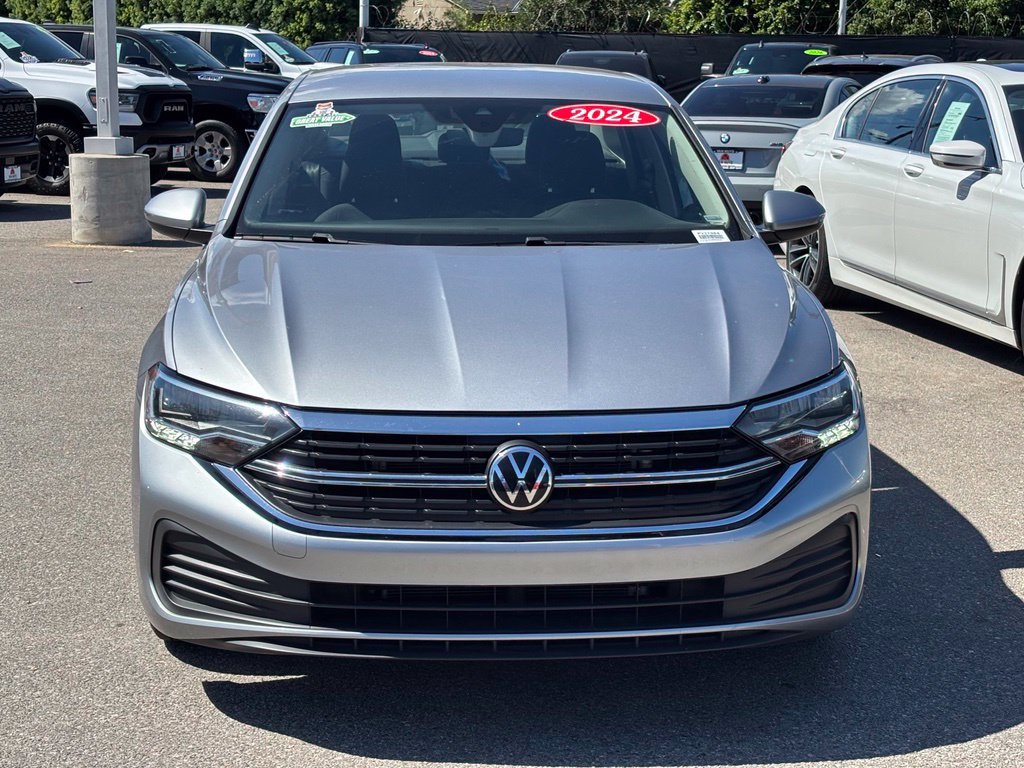 Used 2024 Volkswagen Jetta S FWD image 6