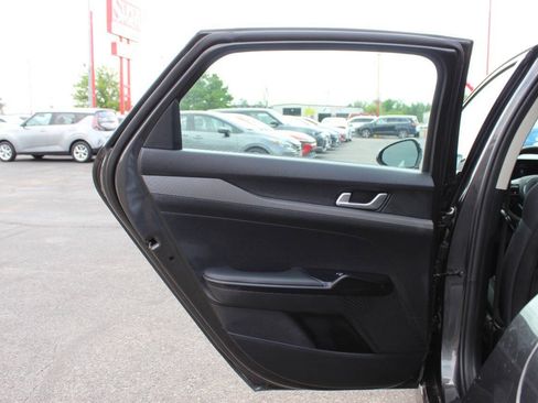Used 2025 Kia K5 LXS FWD image 13