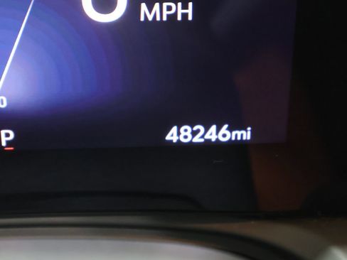 Used 2024 Buick Encore GX Sport Touring AWD/4WD image 38