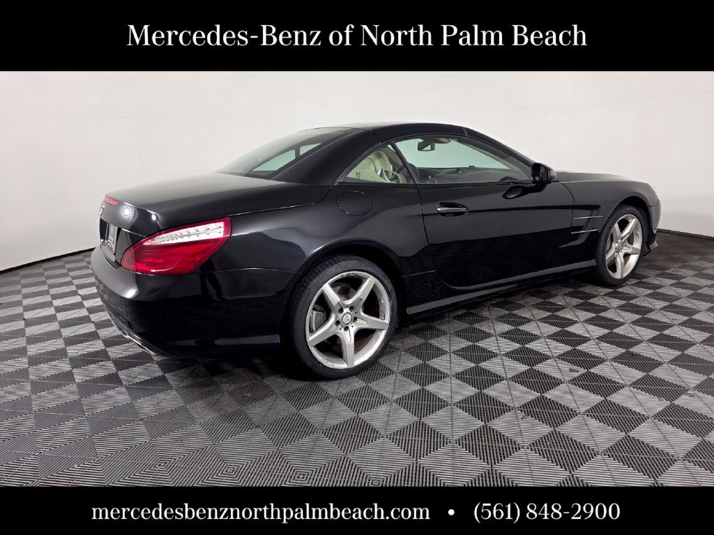 Used 2013 Mercedes-Benz SL 550 image 8