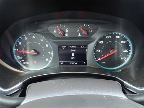 Used 2024 Chevrolet Equinox LS FWD image 23