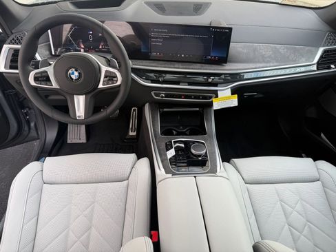 New 2026 BMW X5 xDrive40i w/ M Sport Package image 15