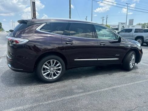 Used 2023 Buick Enclave Avenir FWD image 19