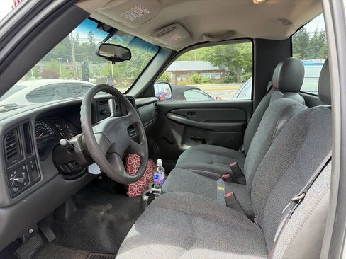 Used 2006 GMC Sierra 1500 W/T RWD image 5