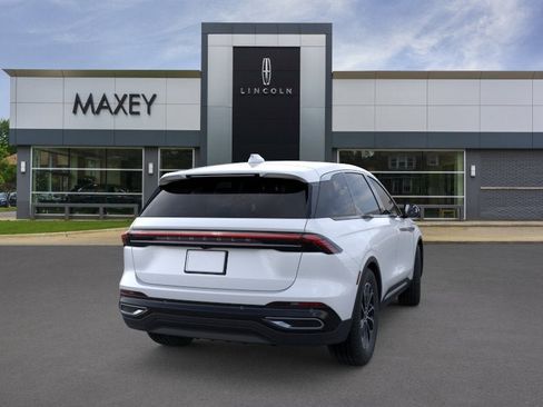 New 2026 Lincoln Nautilus Premier w/ Equipment Group 102A AWD/4WD image 8