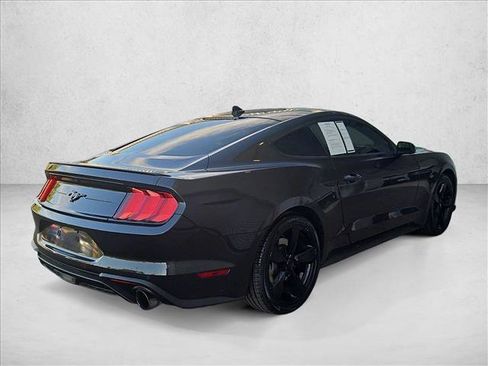 Used 2022 Ford Mustang Coupe w/ Equipment Group 101A RWD image 5