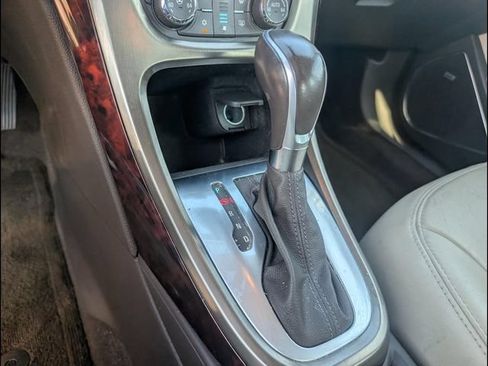 Used 2016 Buick Verano Leather w/ Driver Confidence Package FWD image 14