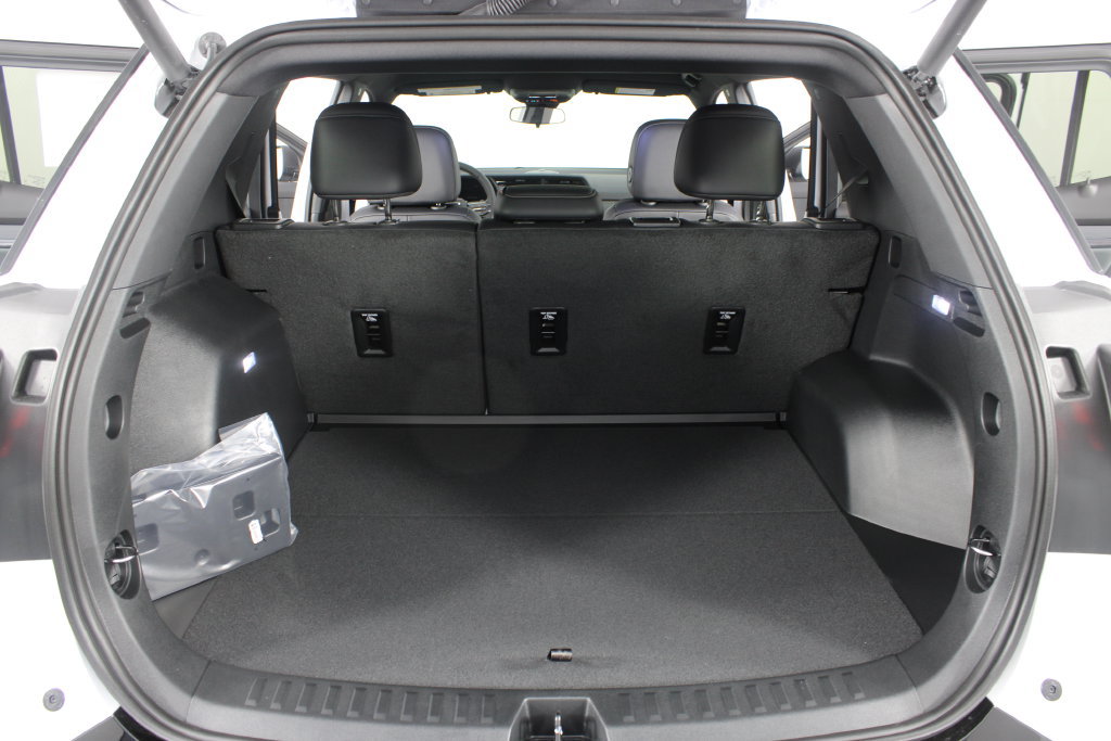 New 2027 GMC Terrain AT4 AWD/4WD image 18