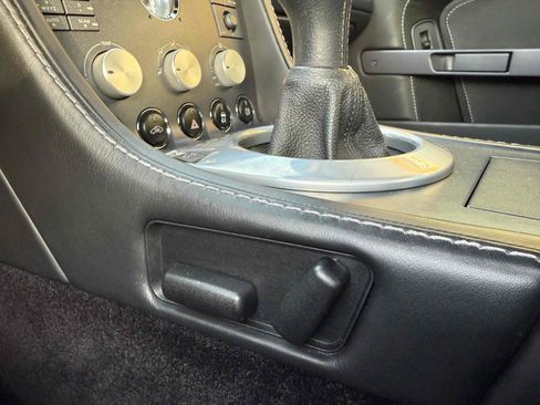 Used 2006 Aston Martin V8 Vantage Coupe image 69