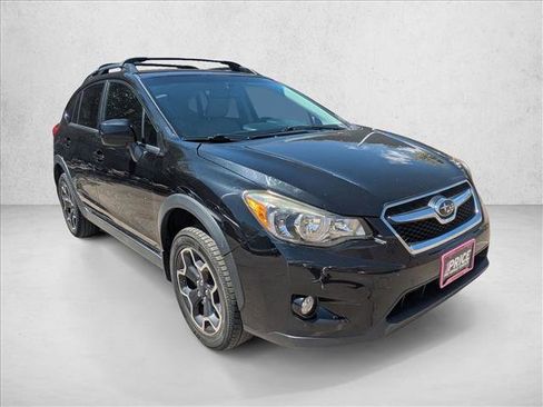 Used 2014 Subaru Crosstrek 2.0i Limited w/ Popular Package #2 AWD/4WD image 3