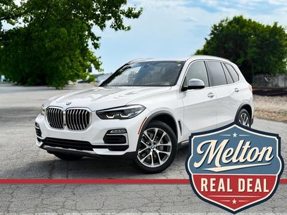 Used 2019 BMW X5 xDrive40i w/ Premium Package 2