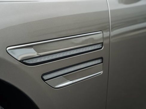 Used 2021 Genesis G80 2.5T w/ Prestige Package RWD image 14
