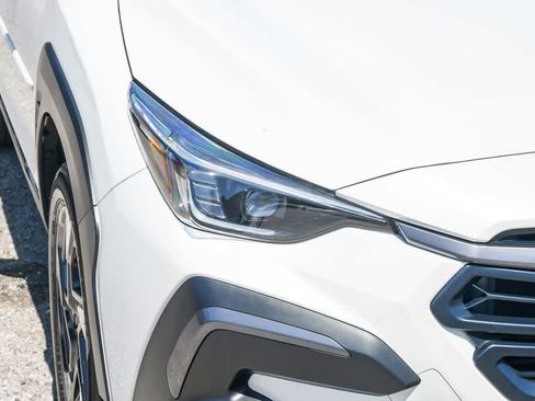 Used 2025 Subaru Crosstrek 2.5i Limited w/ Crosstrek Mirror Package AWD/4WD image 4