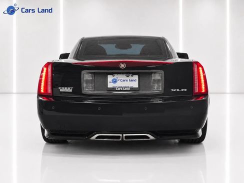 Used 2009 Cadillac XLR RWD image 4