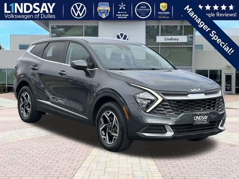 Used 2023 Kia Sportage LX image 1