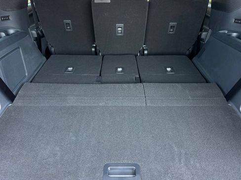New 2026 Lincoln Navigator Reserve w/ Jet Appearance Package AWD/4WD image 15