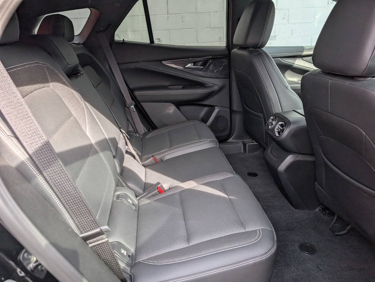 Used 2024 Chevrolet Blazer EV LT AWD/4WD image 9