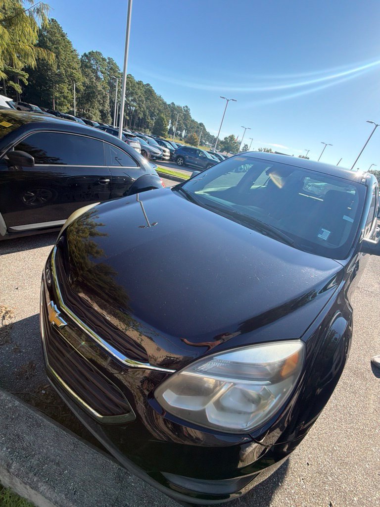 Used 2017 Chevrolet Equinox LS FWD image 22