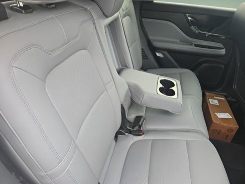 Used 2022 Lincoln Corsair Standard w/ Equipment Group 101A image 30