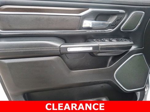 Used 2022 RAM 1500 Laramie AWD/4WD image 13