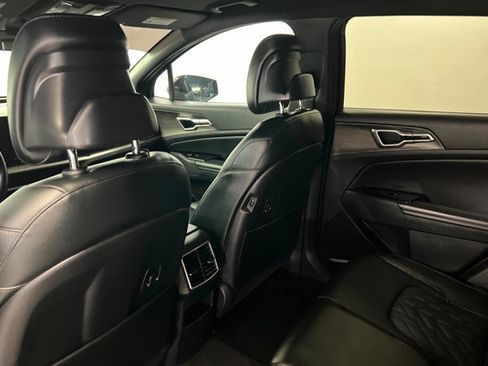 Used 2023 Kia Sportage X-Line image 19