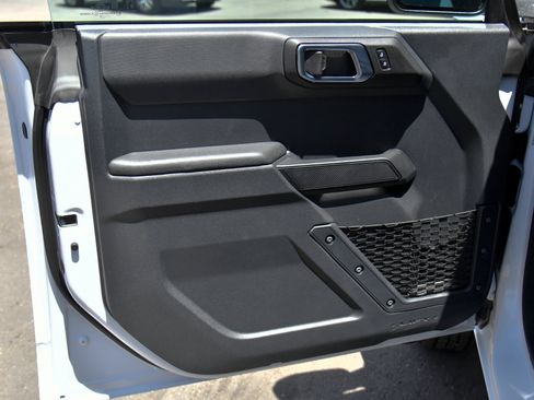 Used 2025 Ford Bronco Big Bend AWD/4WD image 13