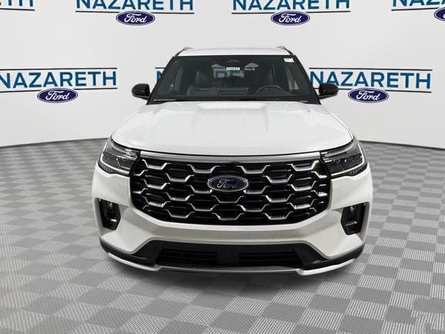 New 2026 Ford Explorer Platinum w/ LUX Leather Package AWD/4WD image 2