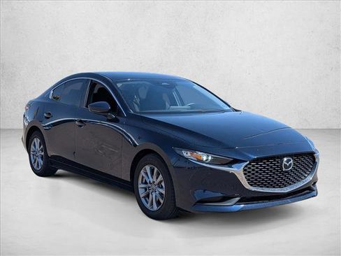 Used 2025 MAZDA MAZDA3 s FWD image 3