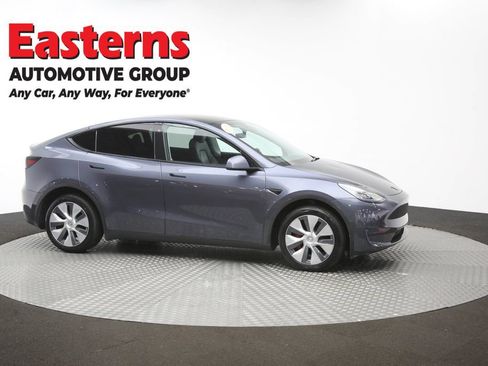 Used 2023 Tesla Model Y Long Range AWD/4WD image 42