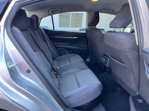 Used 2025 Toyota Camry LE FWD image 16