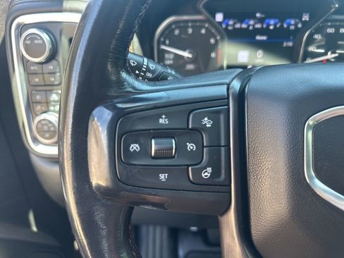 Used 2021 GMC Sierra 1500 AT4 w/ AT4 Premium Package AWD/4WD image 11