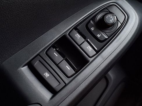 New 2026 Subaru Crosstrek 2.5i Sport AWD/4WD image 23
