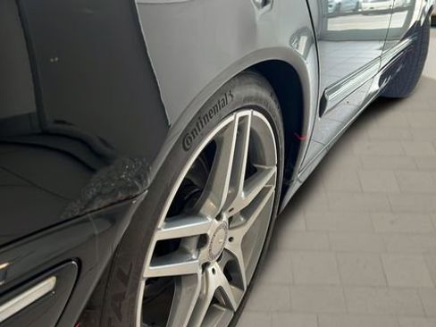 Used 2000 Mercedes-Benz E 320 Sedan image 8