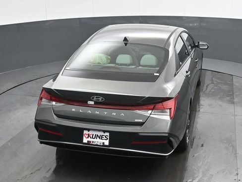 New 2026 Hyundai Elantra Limited w/ Cargo Package FWD image 36
