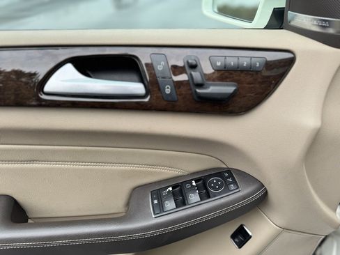 Used 2013 Mercedes-Benz ML 350 4MATIC image 20