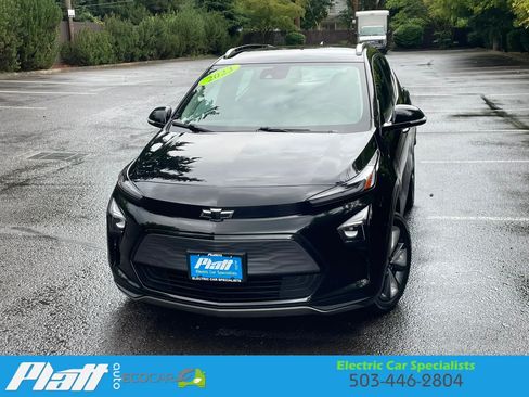 Used 2023 Chevrolet Bolt EUV LT w/ Convenience Package FWD image 1