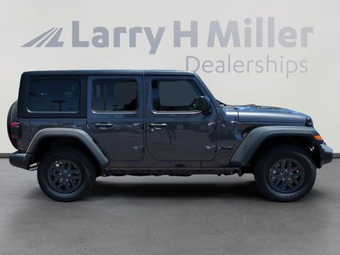 New 2025 Jeep Wrangler Sport S image 6