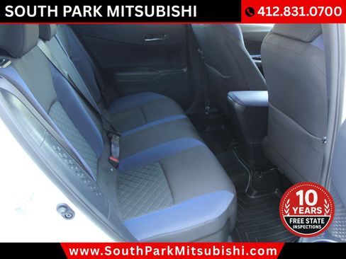 Used 2021 Toyota C-HR XLE FWD image 16