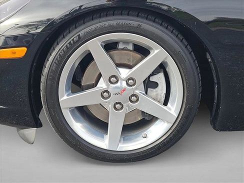 Used 2006 Chevrolet Corvette Convertible w/ Preferred Equipment Group image 20