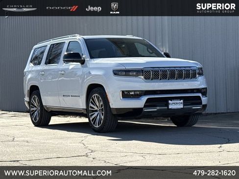 Used 2024 Jeep Grand Wagoneer Series III image 1