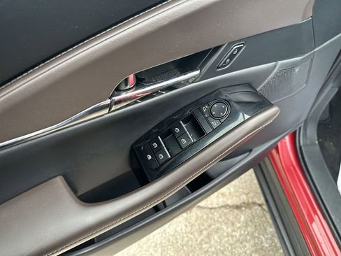 Used 2022 MAZDA CX-30 AWD 2.5 S w/ Premium Package image 26