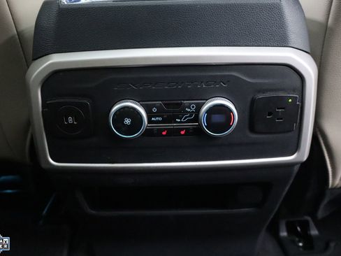 Used 2024 Ford Expedition Max Limited RWD image 31