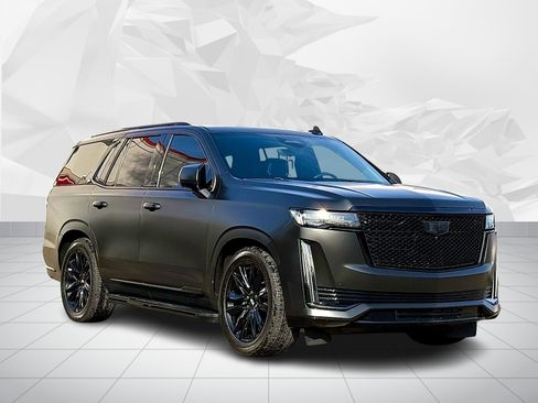 Used 2021 Cadillac Escalade Sport Platinum image 1