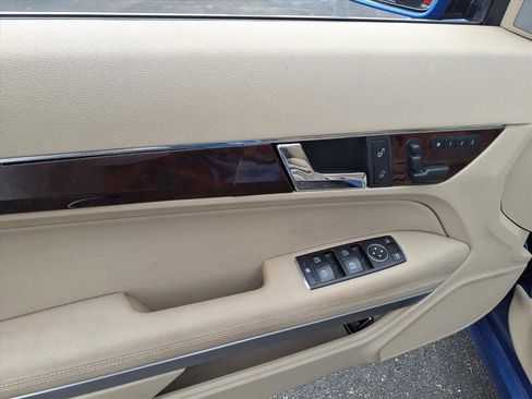 Used 2011 Mercedes-Benz E 350 Cabriolet image 10