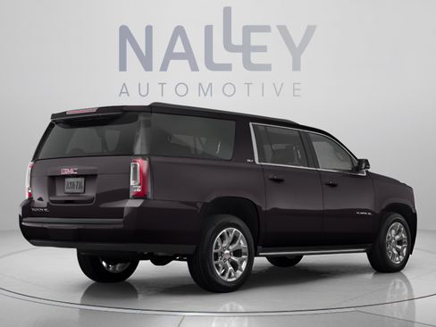 Used 2018 GMC Yukon XL SLT w/ Open Road Package RWD image 3