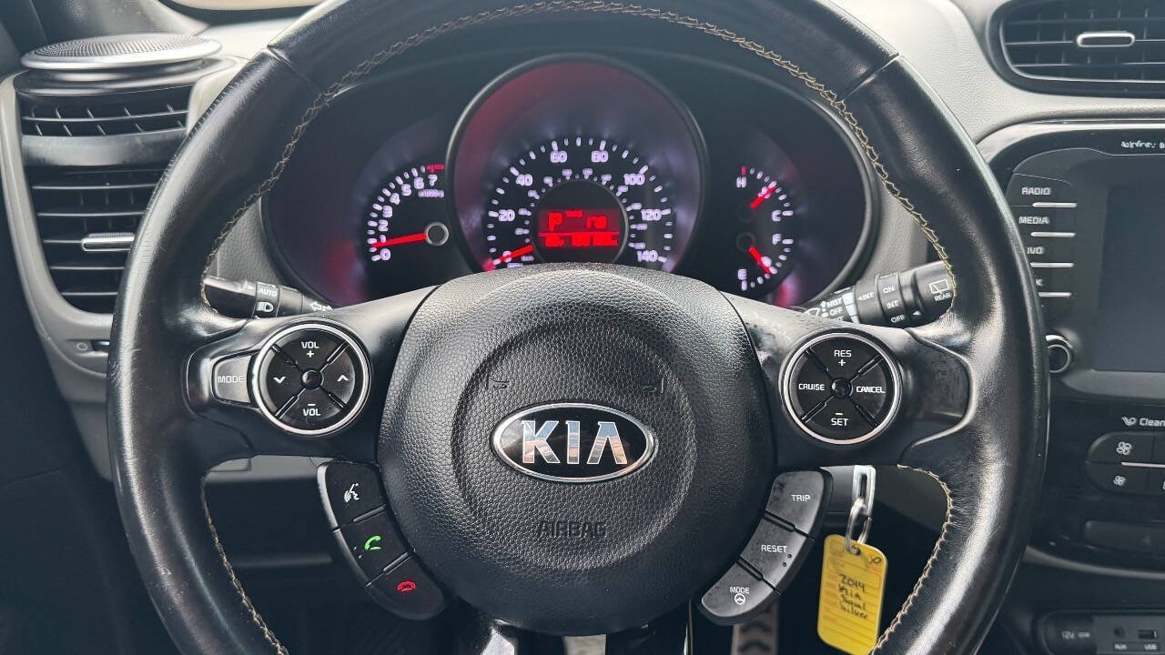 Used 2014 Kia Soul + w/ Audio Package FWD image 16